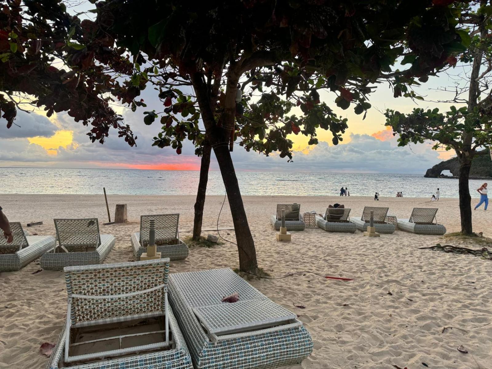 Boracay Newcoast Apartment